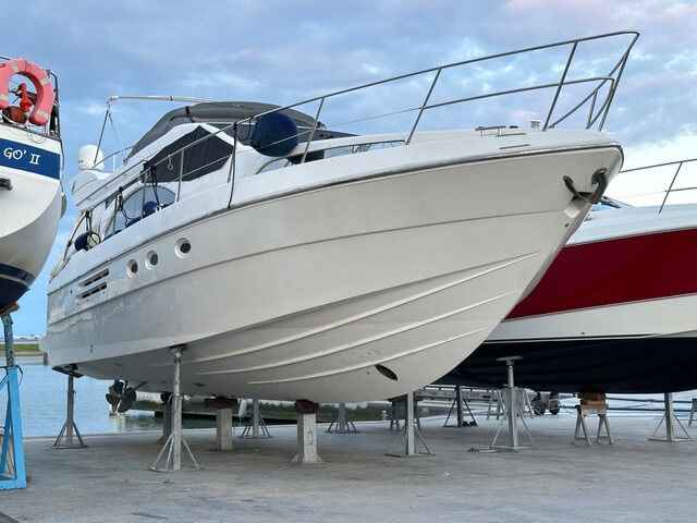 Motorboot Azimut 46