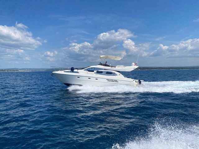 Motorboot Azimut 46