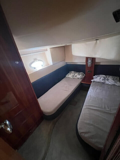 Motorboot Azimut 42