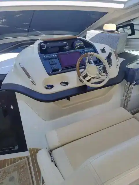Motorboot Beneteau 40 Grand Turismo