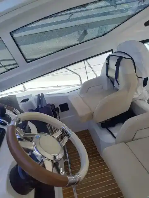 Motorboot Beneteau 40 Grand Turismo