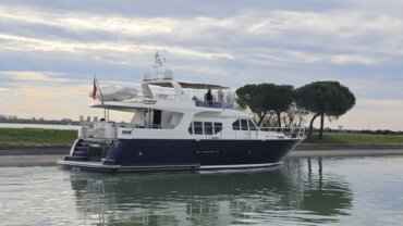 Motorboot Trader 64 Sunliner