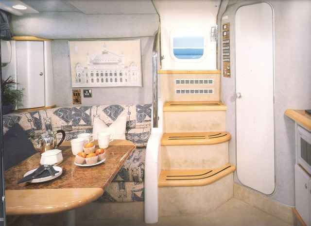 Motorboot Sealine 360 Ambassador