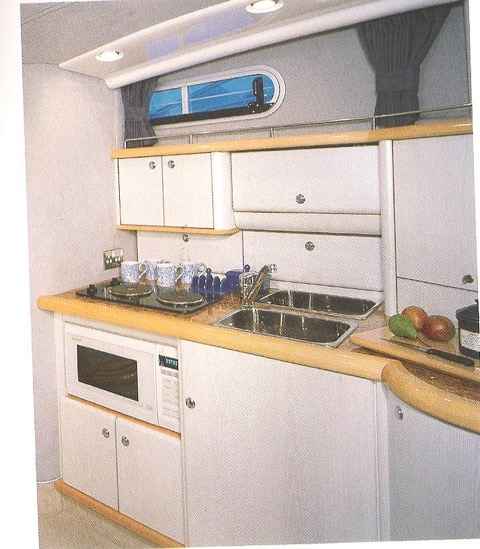 Motorboot Sealine 360 Ambassador