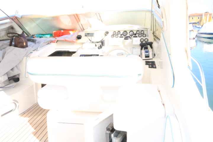 Motorboot Sealine 360 Ambassador