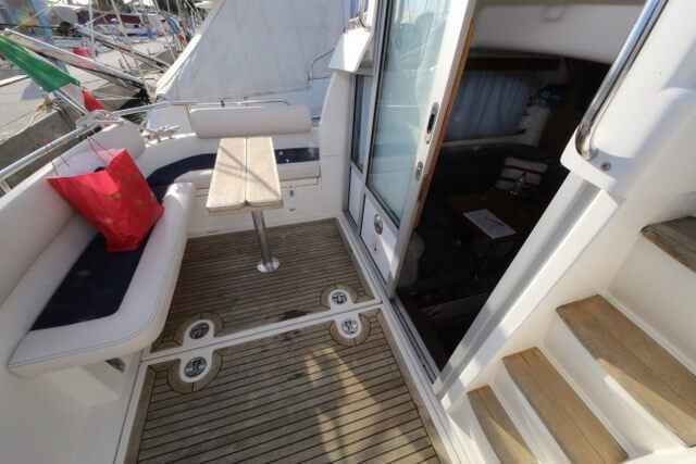 Motorboot Nimbus 340 Commander