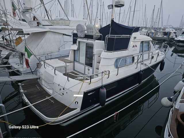 Motorboot Nimbus 340 Commander