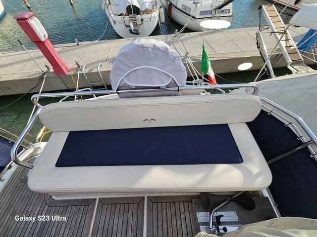 Motorboot Nimbus 340 Commander