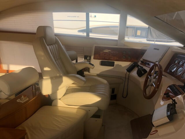 Motorboot Azimut 54/58