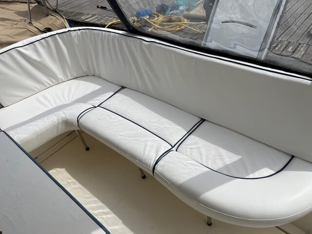 Motorboot Sealine 330 Fly