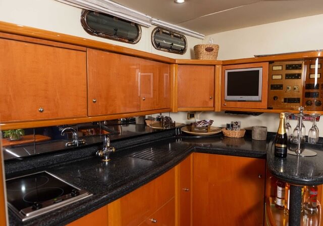 Motorboot Sealine S48