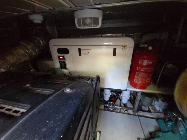 Motorboot Astondoa 52 GLX