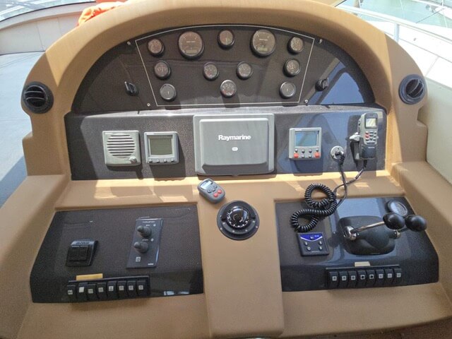 Motorboot Astondoa 52 GLX