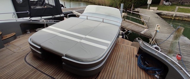 Motorboot AB Yachts 68