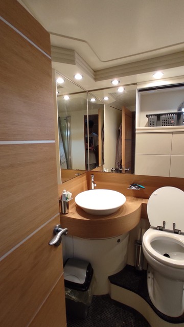 Motorboot AB Yachts 68