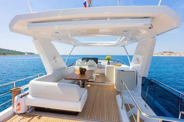 Motorboot Azimut 60 Fly -HT