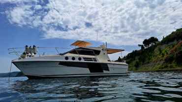 Motorboot Azimut 32 Targa