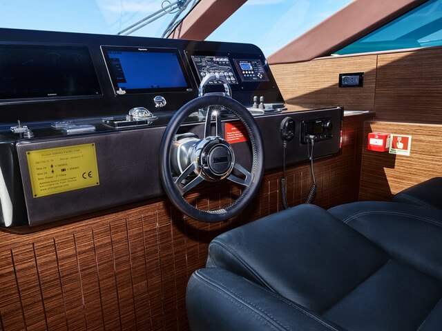 Motorboot Fujian Yihong Yacht Corp. Aquitalia 28 Motoryacht