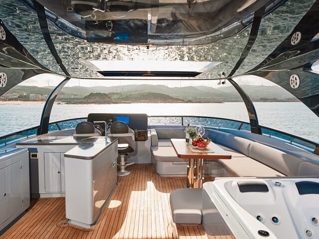 Motorboot Fujian Yihong Yacht Corp. Aquitalia 28 Motoryacht