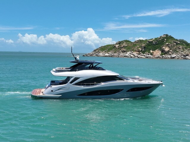 Motorboot Fujian Yihong Yacht Corp. Aquitalia 28 Motoryacht