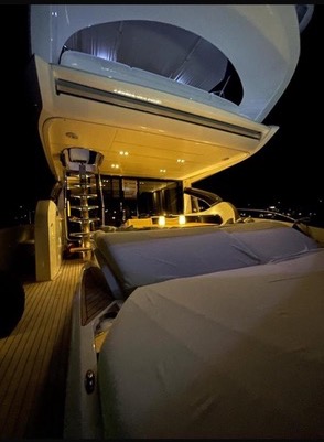Motorboot Princess S72