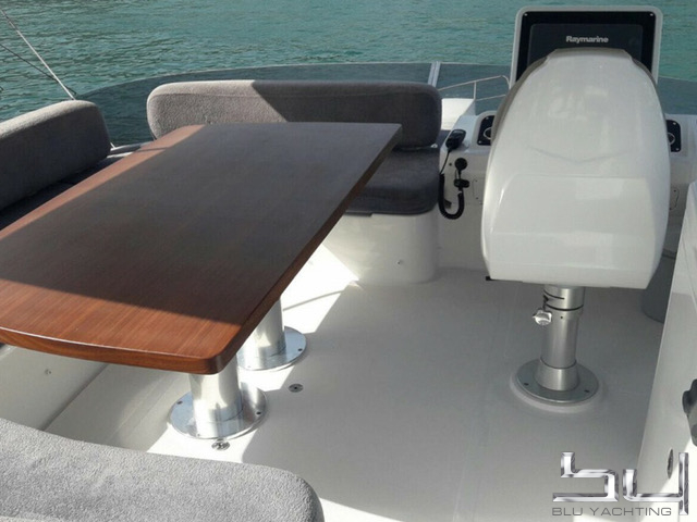 Motorboot Azimut 53 Magellano