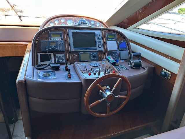Motorboot Cayman 62 Cyber