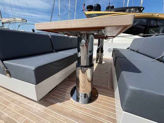 Motorboot Fiart 