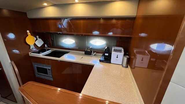 Motorboot Princess V 53