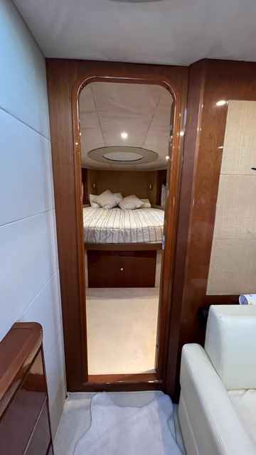 Motorboot Princess V 53