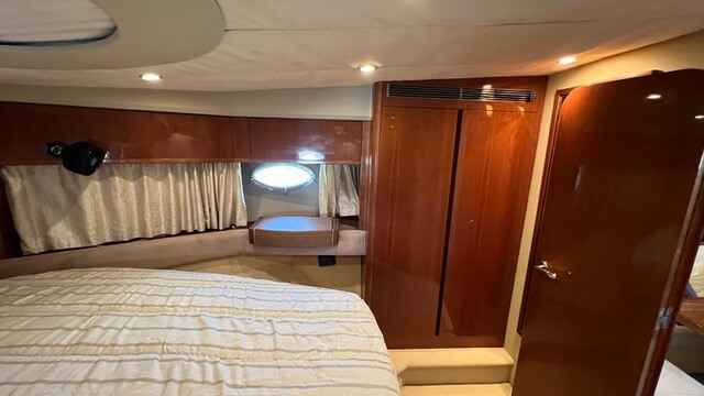 Motorboot Princess V 53