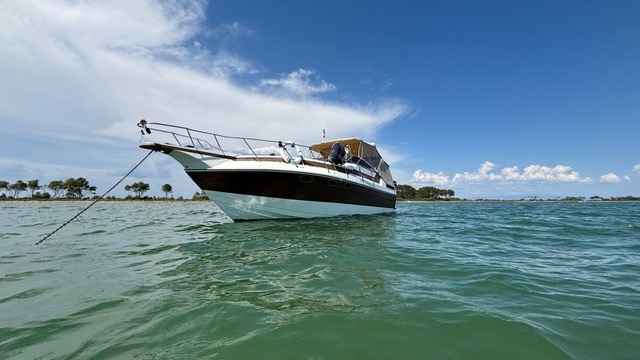 Motorboot Sun Runner 31 Ultra