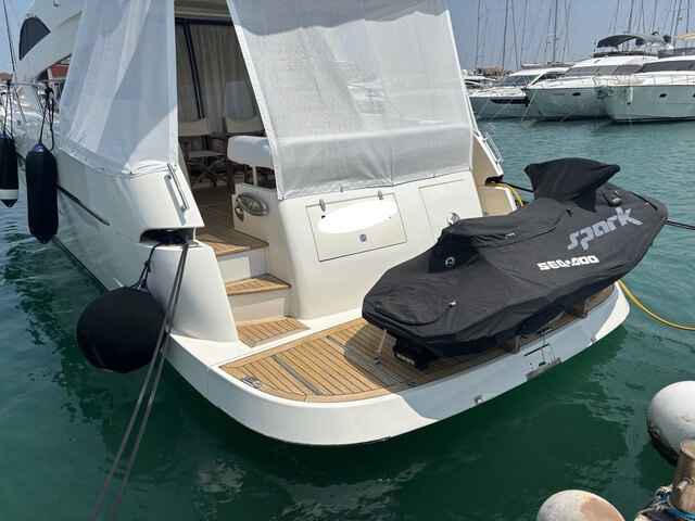 Motorboot Numarine 54 Flybridge