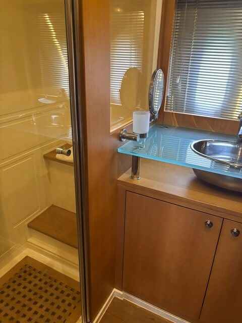 Motorboot Numarine 54 Flybridge