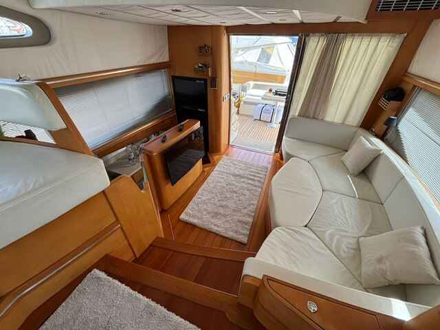 Motorboot Numarine 54 Flybridge