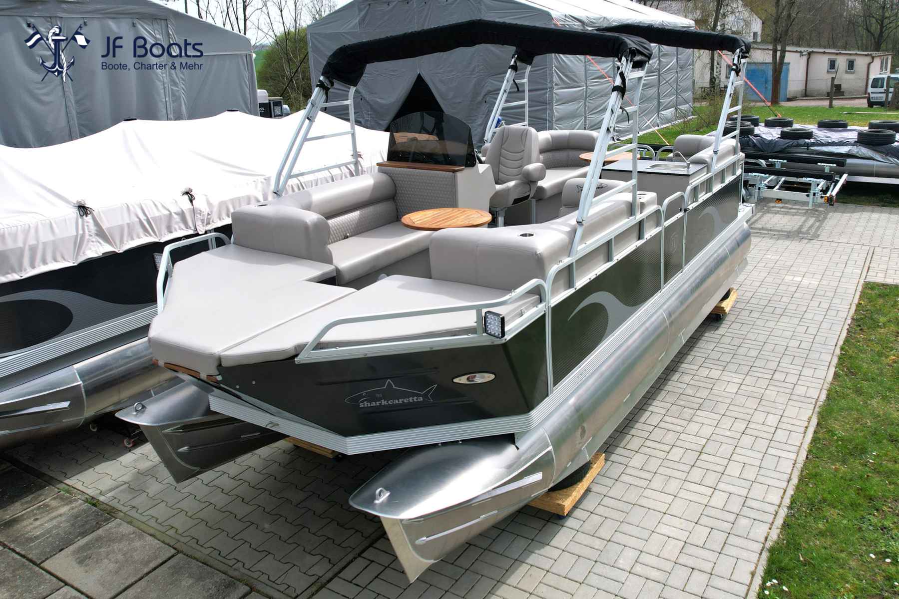 Motorboot Shark Ponton Boot SC7
