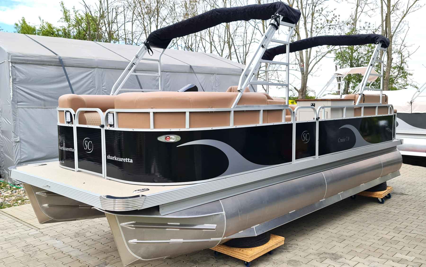 Motorboot Mercury Avator 75e