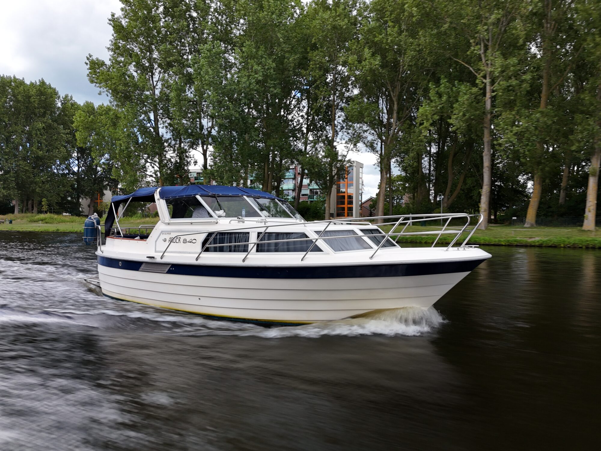 Motorboot Agder 840 Cabrio