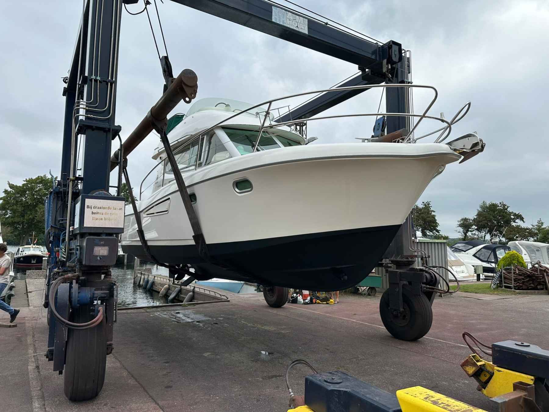 Motorboot Jeanneau Merry Fisher 9.25 Flybridge