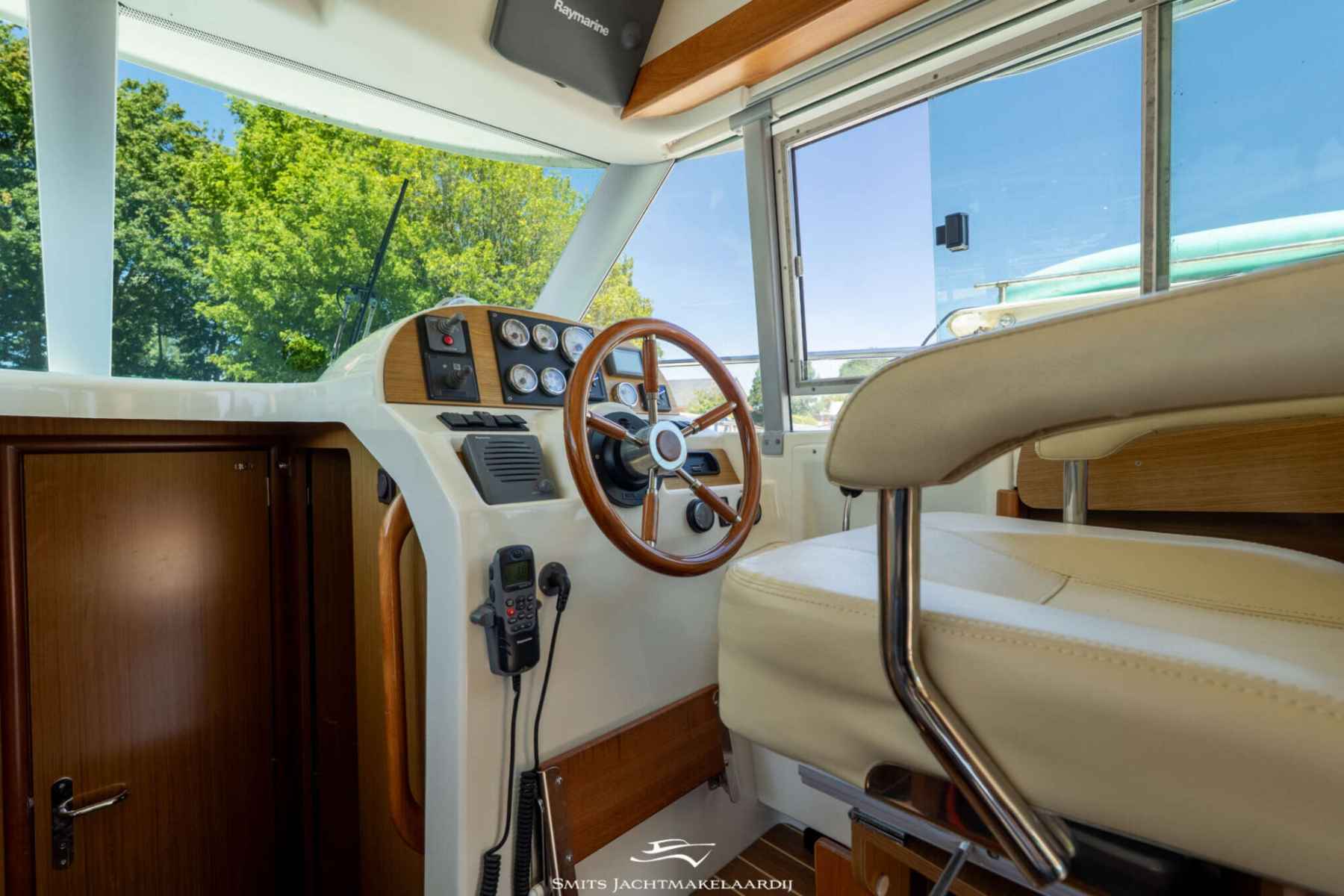 Motorboot Jeanneau Merry Fisher 9.25 Flybridge