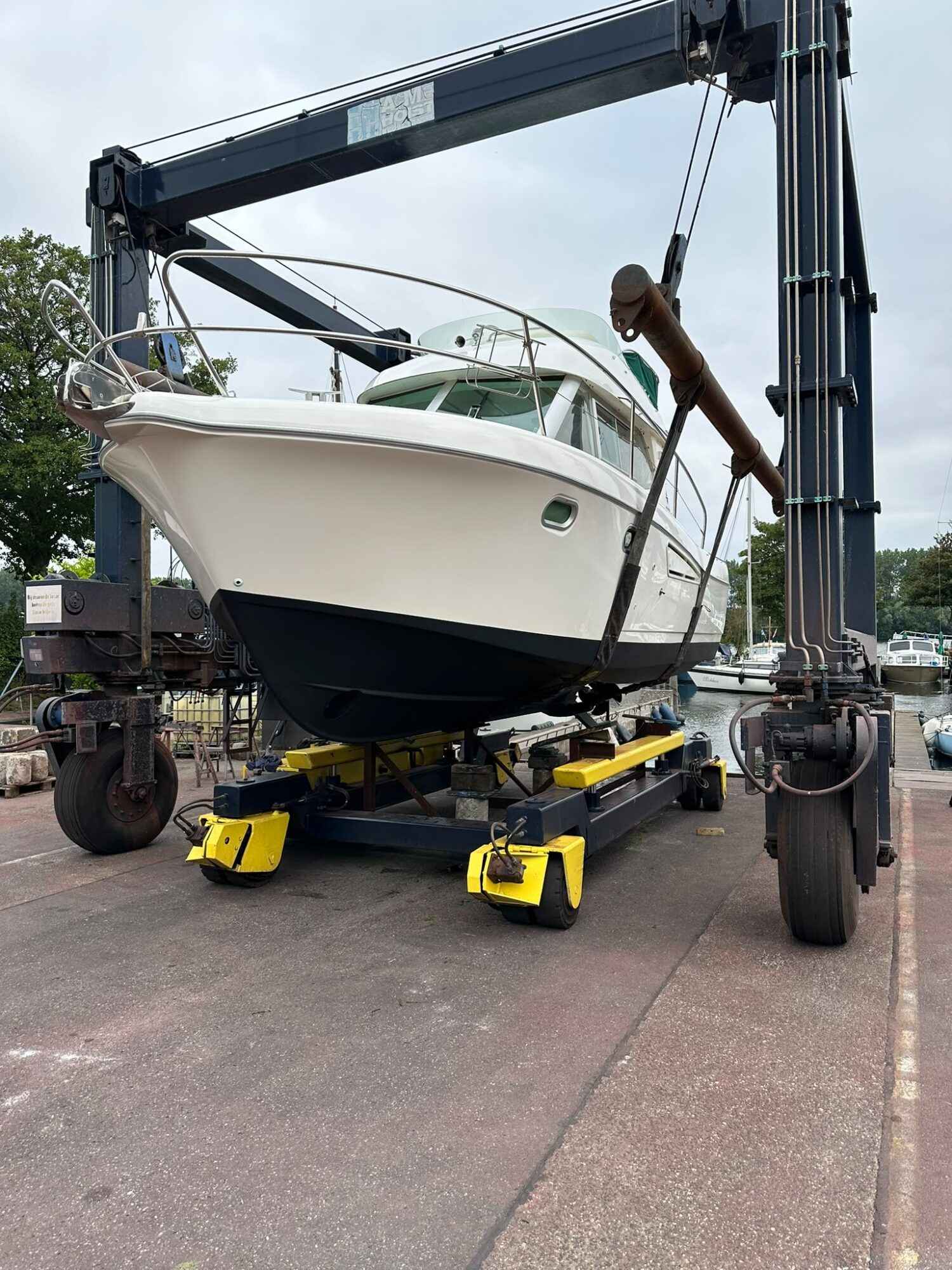 Motorboot Jeanneau Merry Fisher 9.25 Flybridge