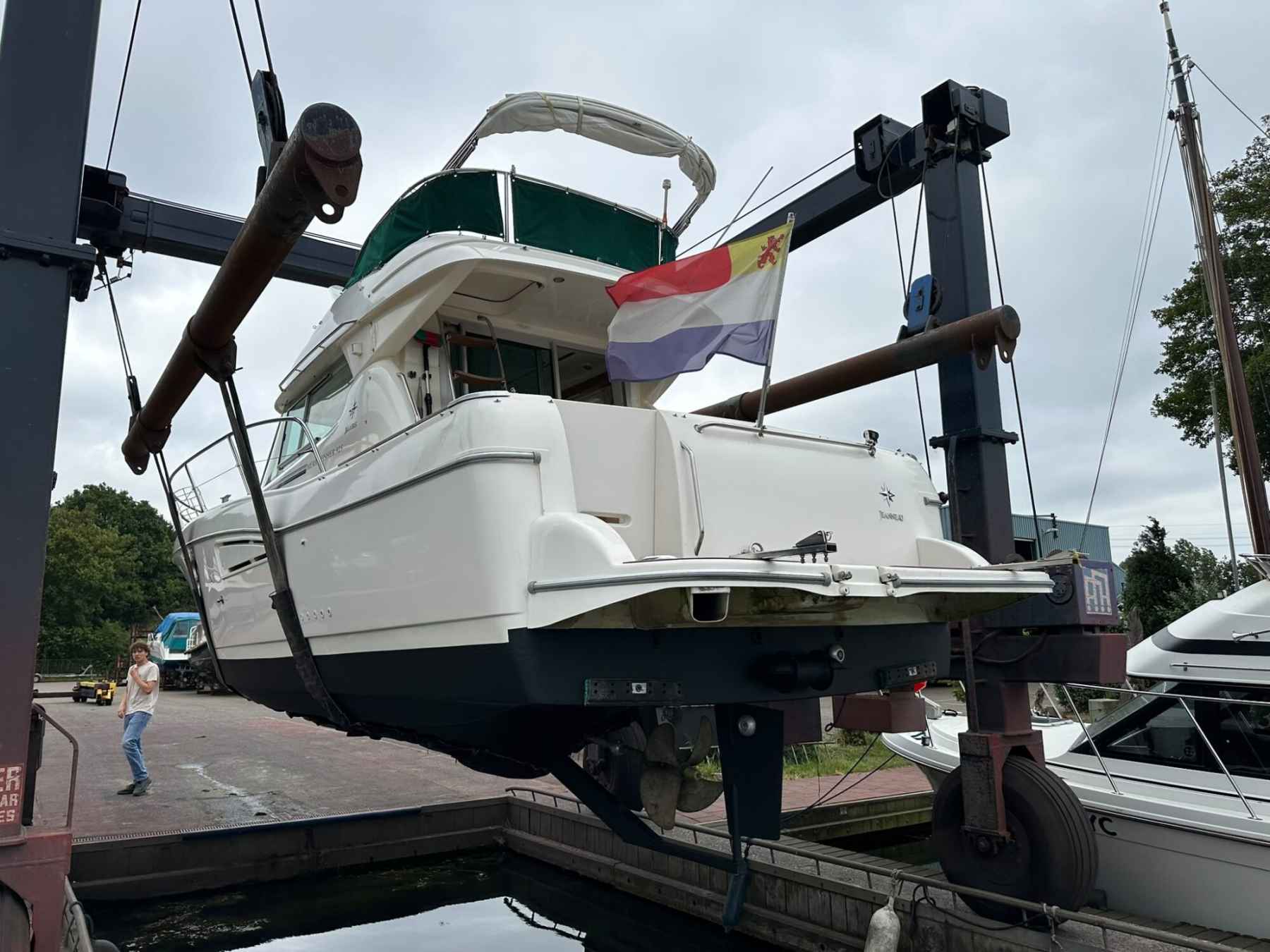 Motorboot Jeanneau Merry Fisher 9.25 Flybridge