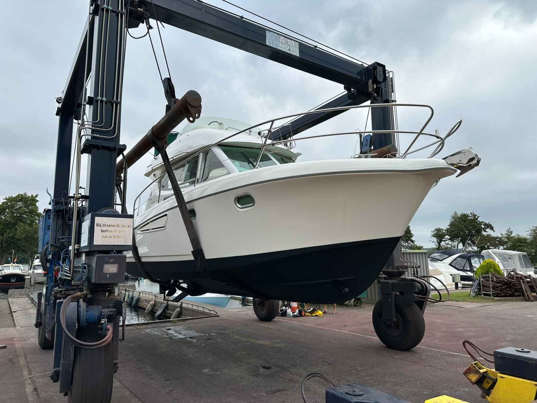 Motorboot Jeanneau Merry Fisher 9.25 Flybridge