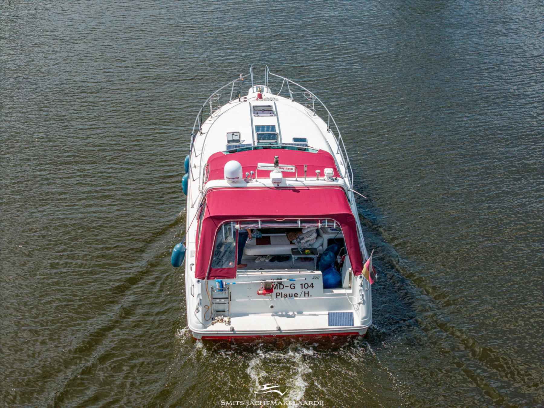 Motorboot Sea Ray 370 Express Cruiser