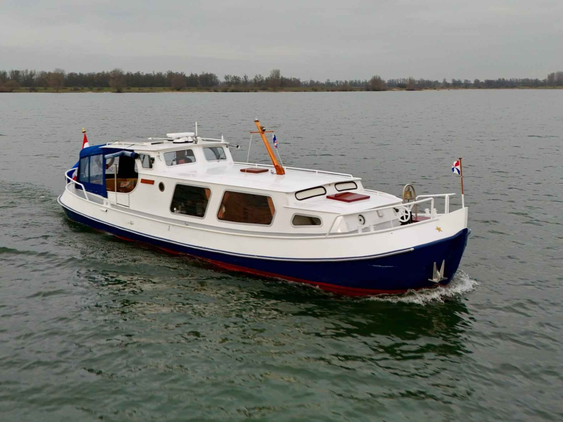 Motorboot Motortjalk 11.00 OK