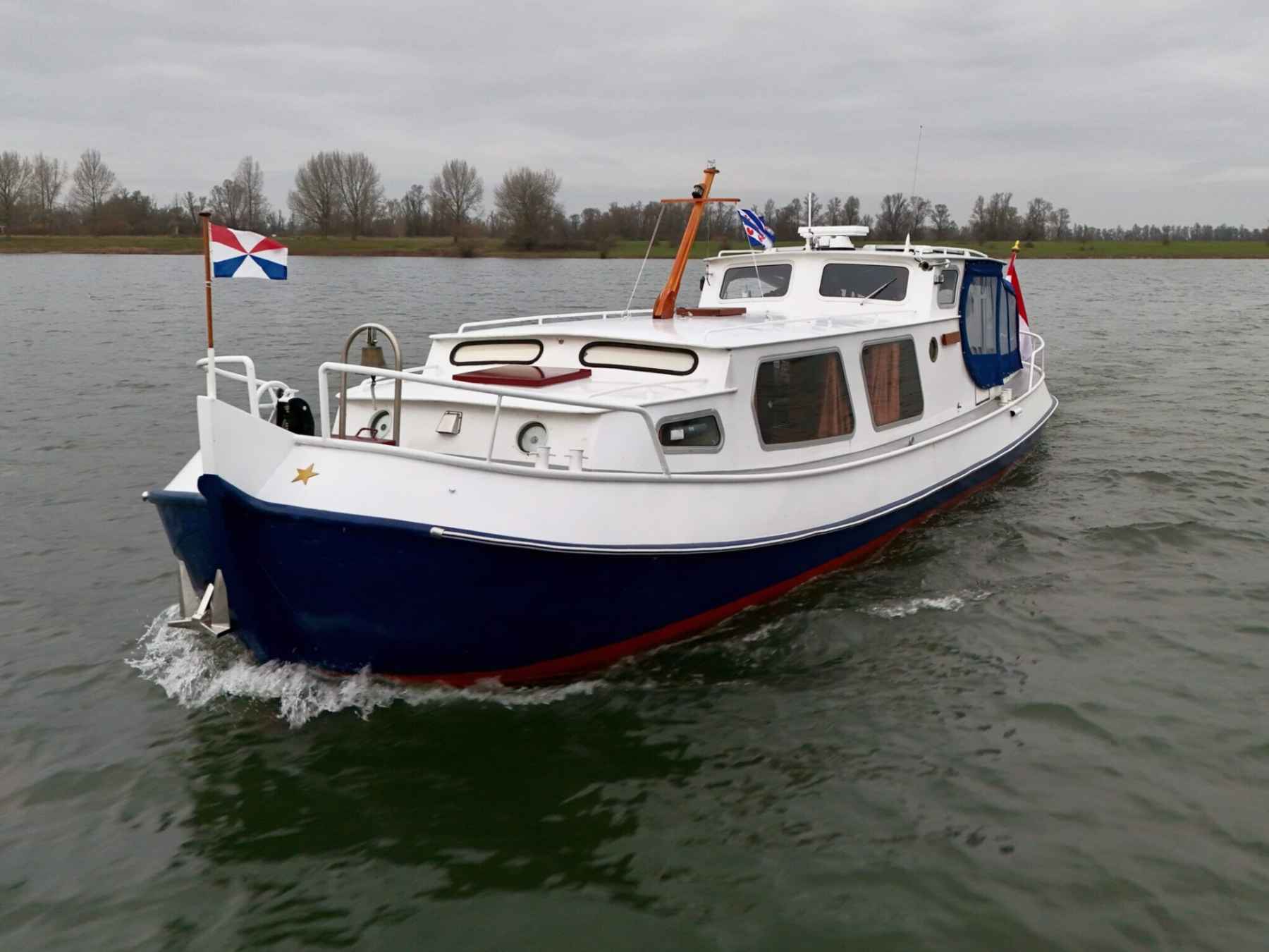 Motorboot Motortjalk 11.00 OK