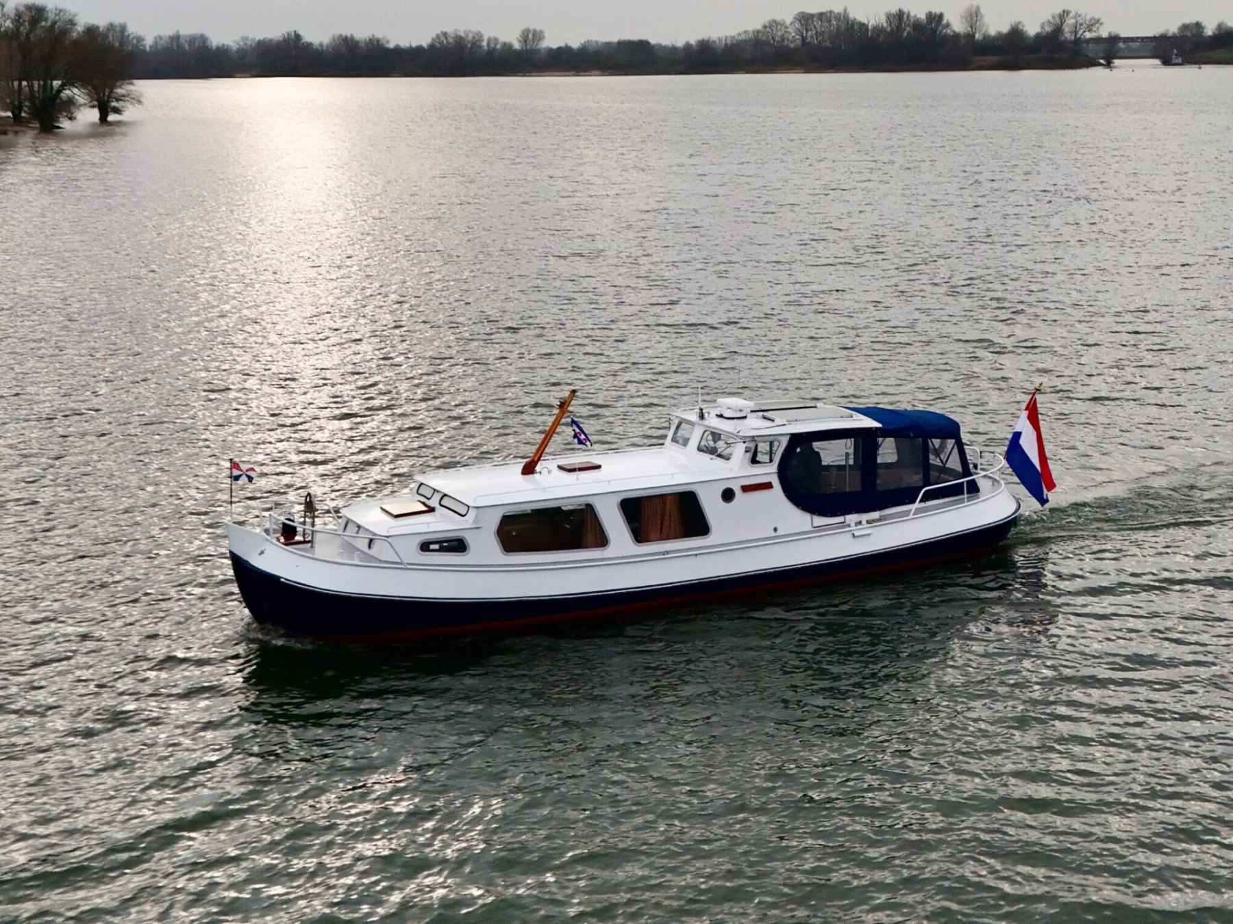 Motorboot Motortjalk 11.00 OK
