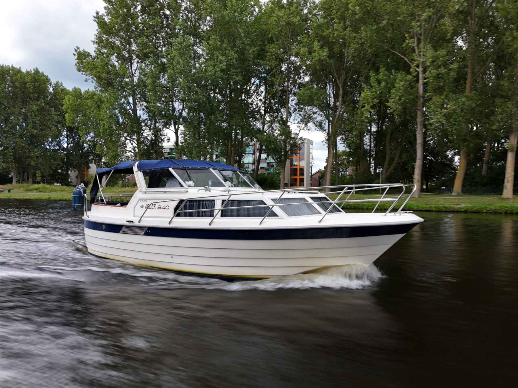 Motorboot Agder 840 Cabrio