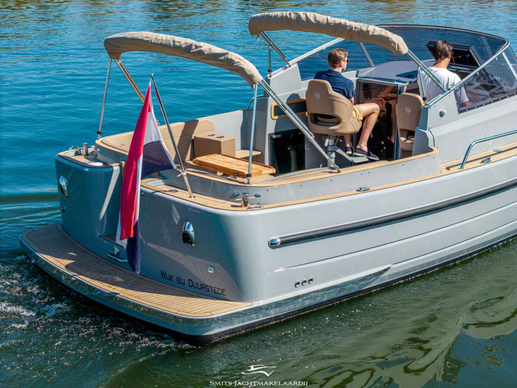 Motorboot Antaris Seventy7 Cabin