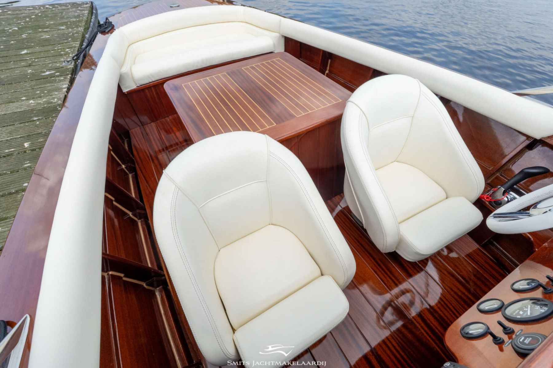Motorboot Divank 635 type ‘Riva’